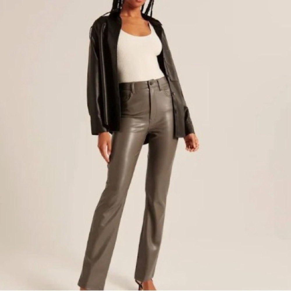 Abercrombie Curve Love Vegan Leather Straight 90s Ultra High Rise Pants.